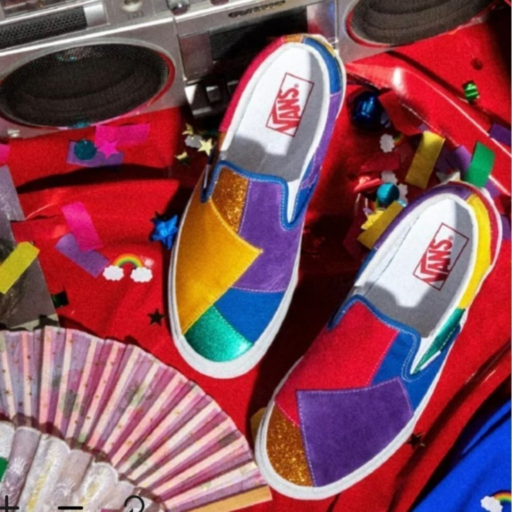 NEW Vans | Classic Slip-On Pride Patchwork/True White Sz M5.5/W7 - Picture 8 of 8